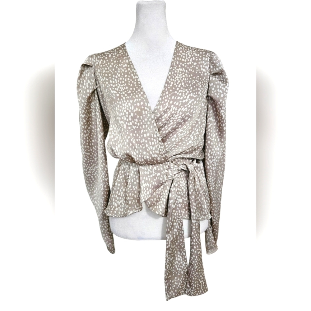 EXPRESS Satin Polka Dot Print V Neck Puff Sleeve Wrap Tie Blouse.Taupe/white.XS